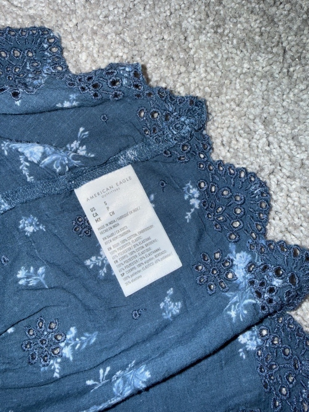 American Eagle Outfitters Navy Blue Smocked Floral Peplum Tank - Picture 10 of 10
